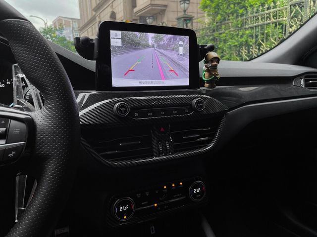 FORD福特 FOCUS ST  第13張相片