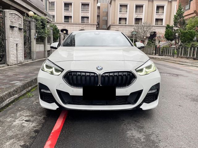 BMW寶馬 218I  第2張相片