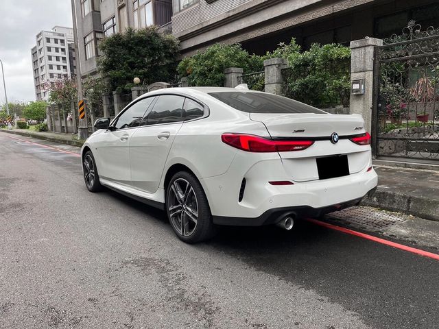 BMW寶馬 218I  第3張相片
