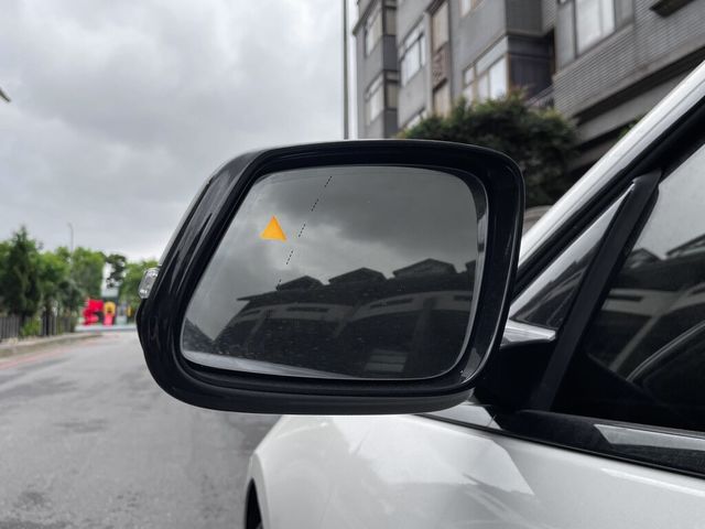 BMW寶馬 218I  第13張相片