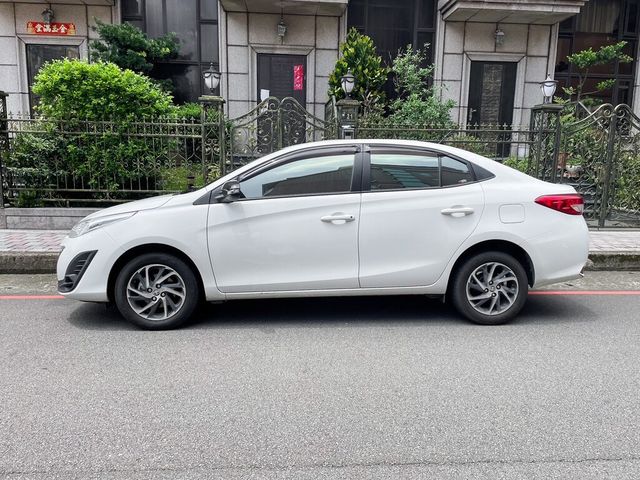 TOYOTA豐田 VIOS  第3張相片