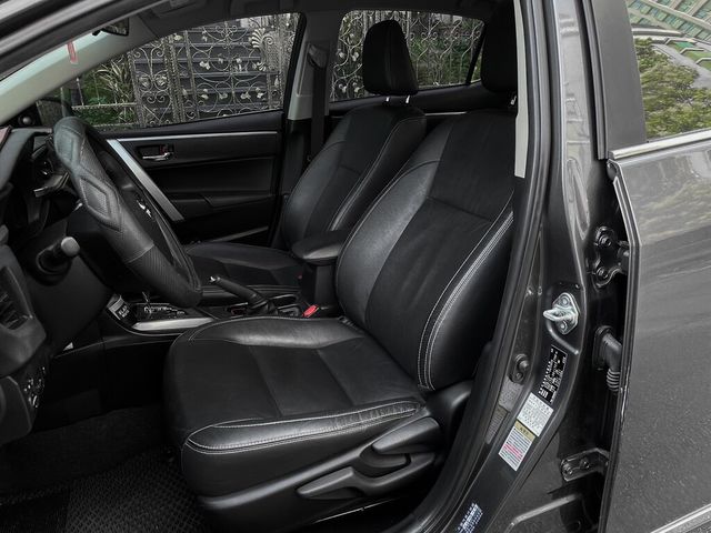 TOYOTA豐田 ALTIS  第6張相片