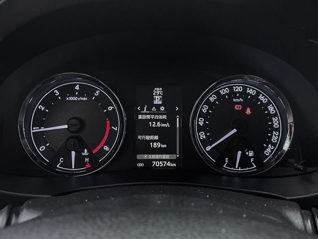 TOYOTA豐田 ALTIS  第9張相片