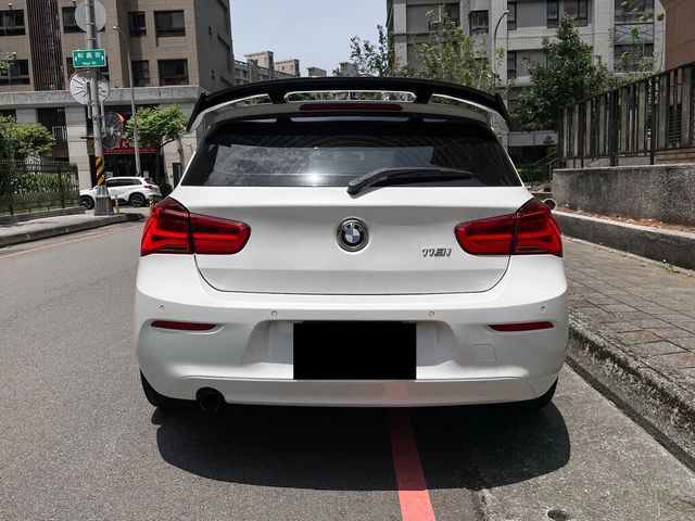BMW寶馬 118I  第5張相片
