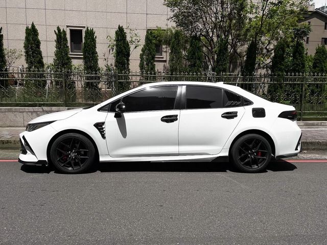 TOYOTA豐田 COROLLA ALTIS HYBRID  第3張相片