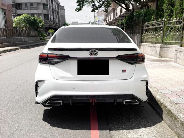 TOYOTA豐田 COROLLA ALTIS HYBRID  第5張相片