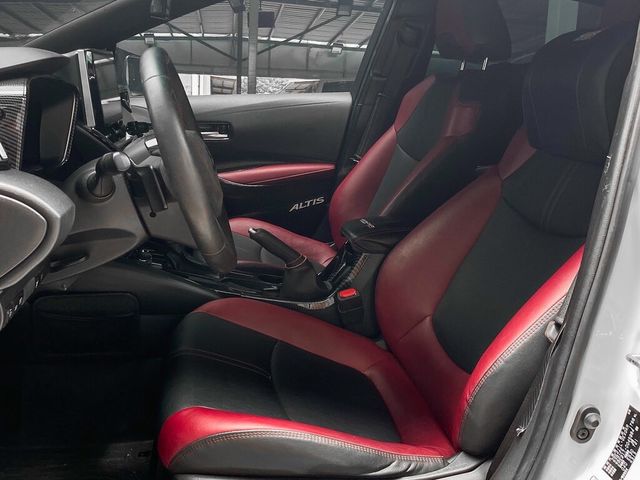 TOYOTA豐田 COROLLA ALTIS HYBRID  第8張相片