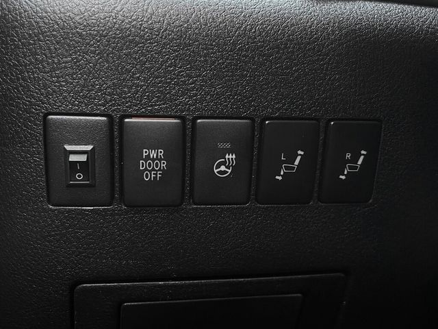 TOYOTA豐田 ALPHARD  第8張相片