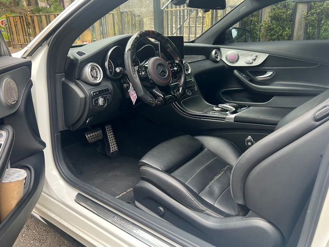 M-BENZ賓士 C300 COUPE  第9張相片