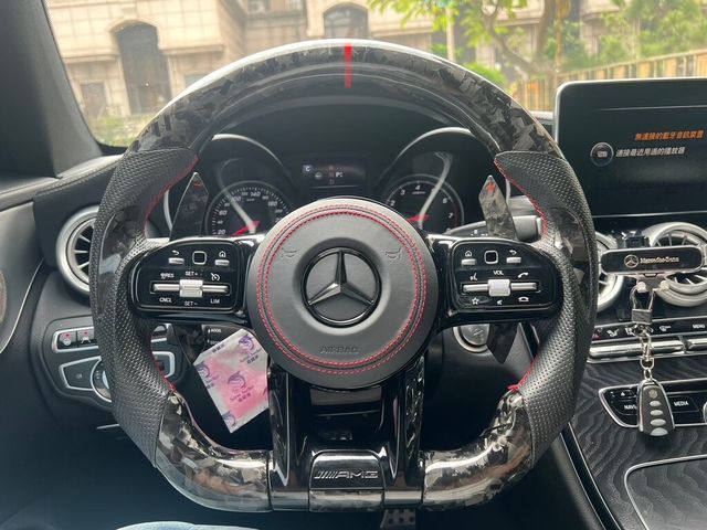 M-BENZ賓士 C300 COUPE  第11張相片