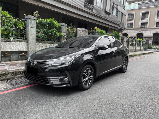TOYOTA豐田 ALTIS  第1張相片