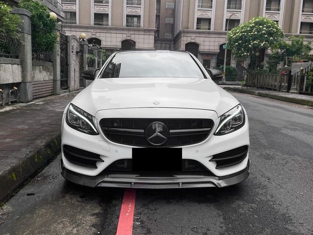 M-BENZ賓士 C300  第2張相片
