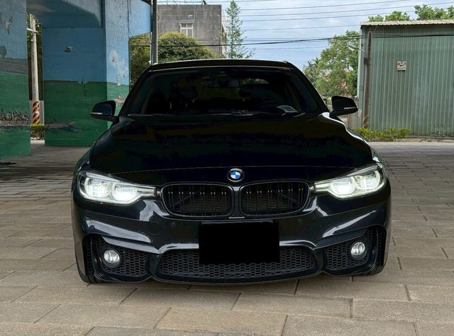 BMW寶馬 318I  第2張相片