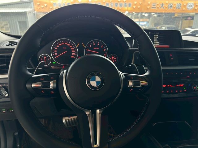 BMW寶馬 318I  第9張相片