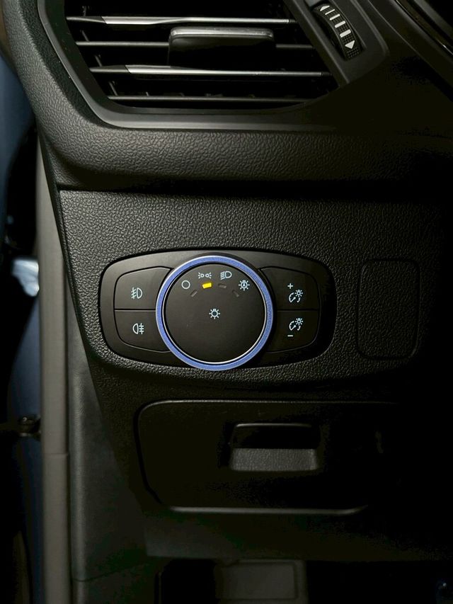 FORD福特 FOCUS  第12張相片