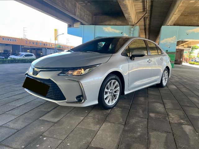 TOYOTA豐田 ALTIS  第1張相片