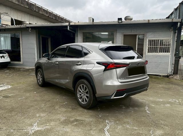 LEXUS凌志 NX200  第6張相片