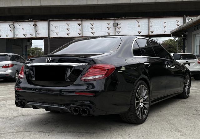 M-BENZ賓士 E300  第3張相片