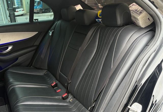 M-BENZ賓士 E300  第7張相片