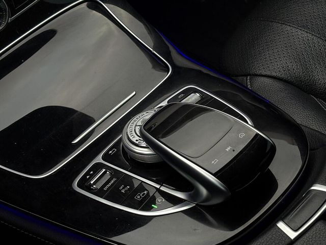 M-BENZ賓士 E300  第11張相片