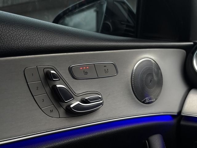 M-BENZ賓士 E300  第13張相片