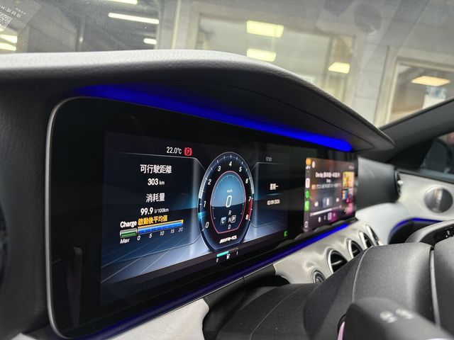 M-BENZ賓士 E300  第15張相片