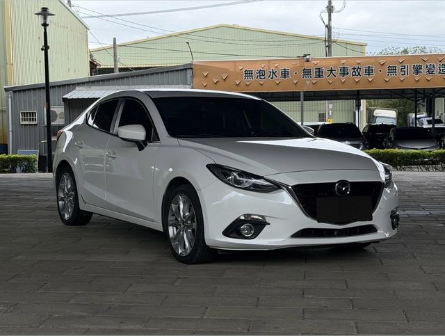 MAZDA馬自達 MAZDA 3  第3張相片