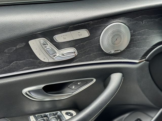 M-BENZ賓士 E300  第7張相片