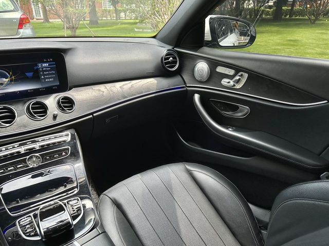 M-BENZ賓士 E300  第11張相片