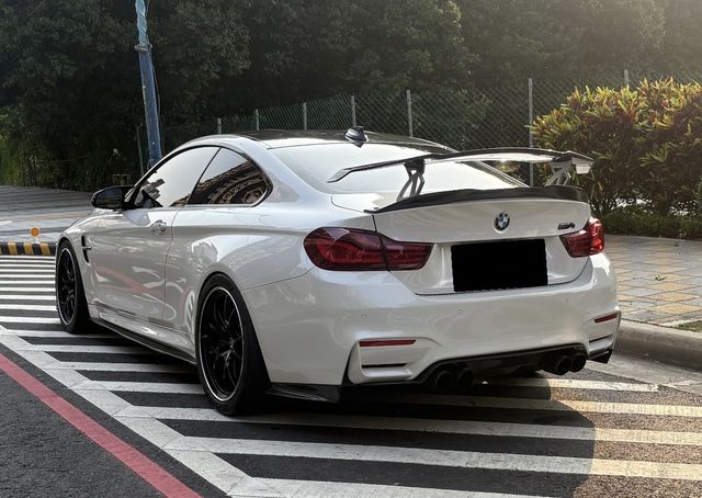 BMW寶馬 M4 COUPE  第3張相片