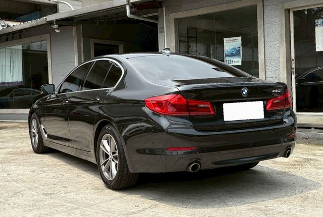 BMW寶馬 520I  第5張相片