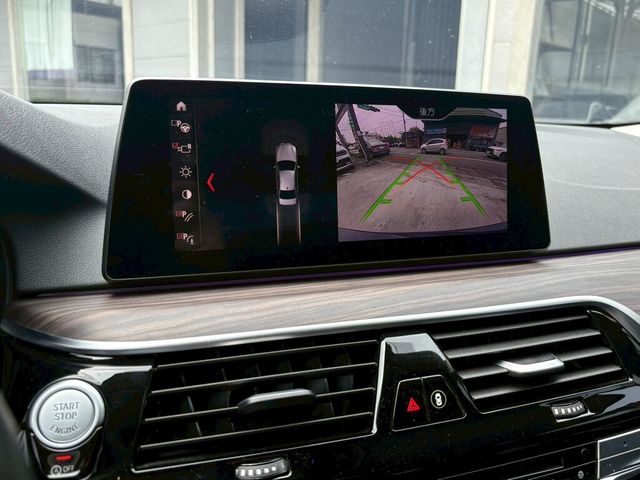 BMW寶馬 520I  第13張相片