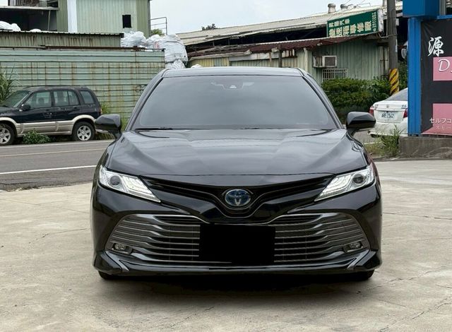 TOYOTA豐田 CAMRY HYBRID  第1張相片