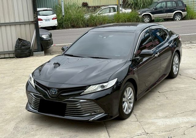 TOYOTA豐田 CAMRY HYBRID  第2張相片