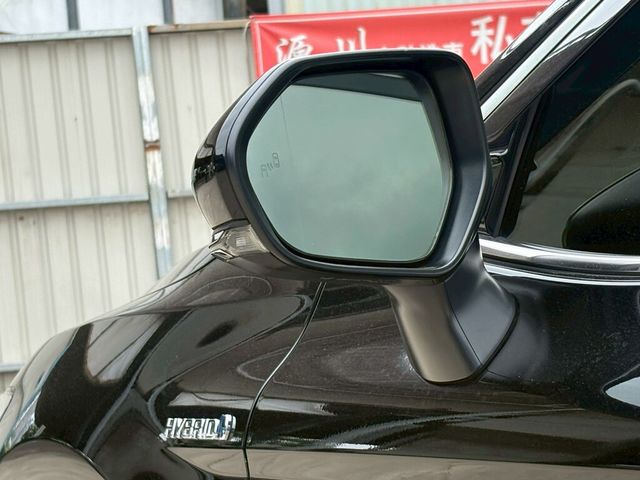 TOYOTA豐田 CAMRY HYBRID  第8張相片