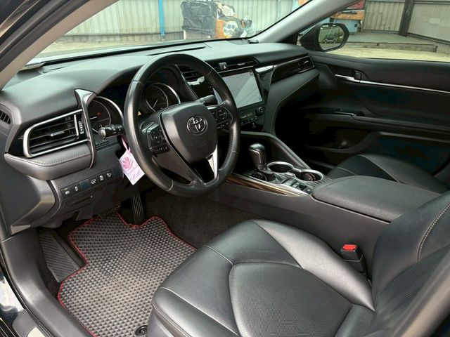 TOYOTA豐田 CAMRY HYBRID  第9張相片