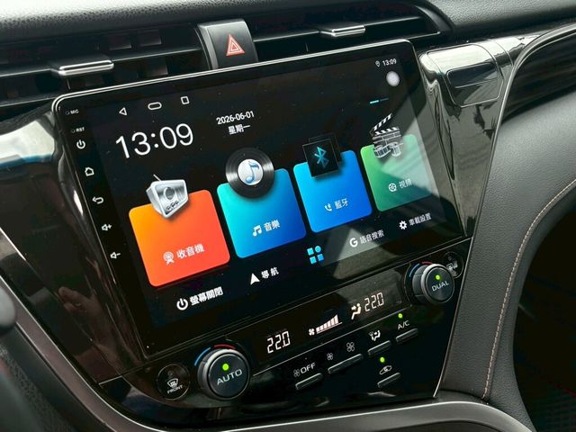 TOYOTA豐田 CAMRY HYBRID  第17張相片