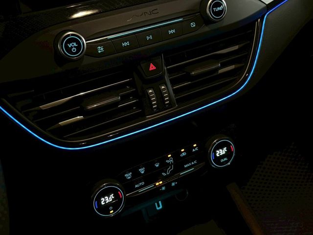 FORD福特 FOCUS ST  第17張相片