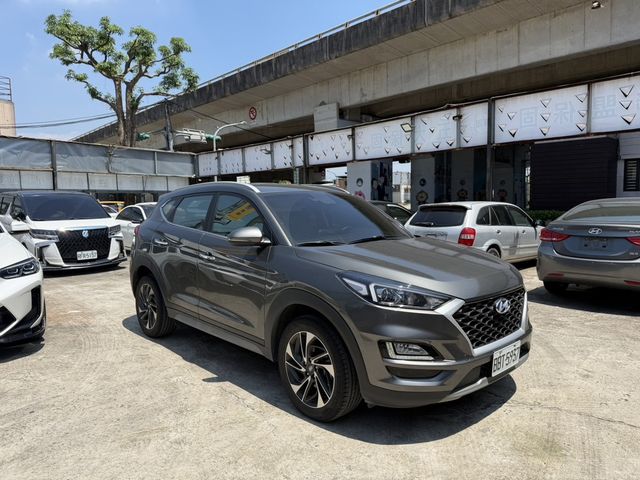HYUNDAI現代 TUCSON  第2張相片