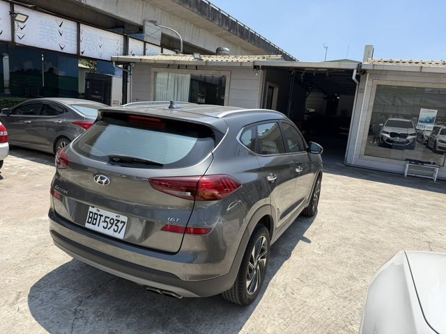 HYUNDAI現代 TUCSON  第3張相片