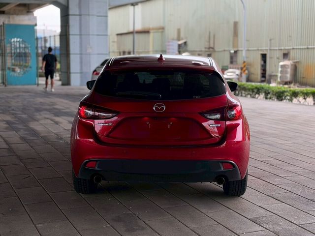 MAZDA馬自達 MAZDA 3  第4張相片