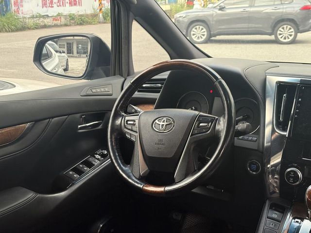 TOYOTA豐田 ALPHARD  第6張相片