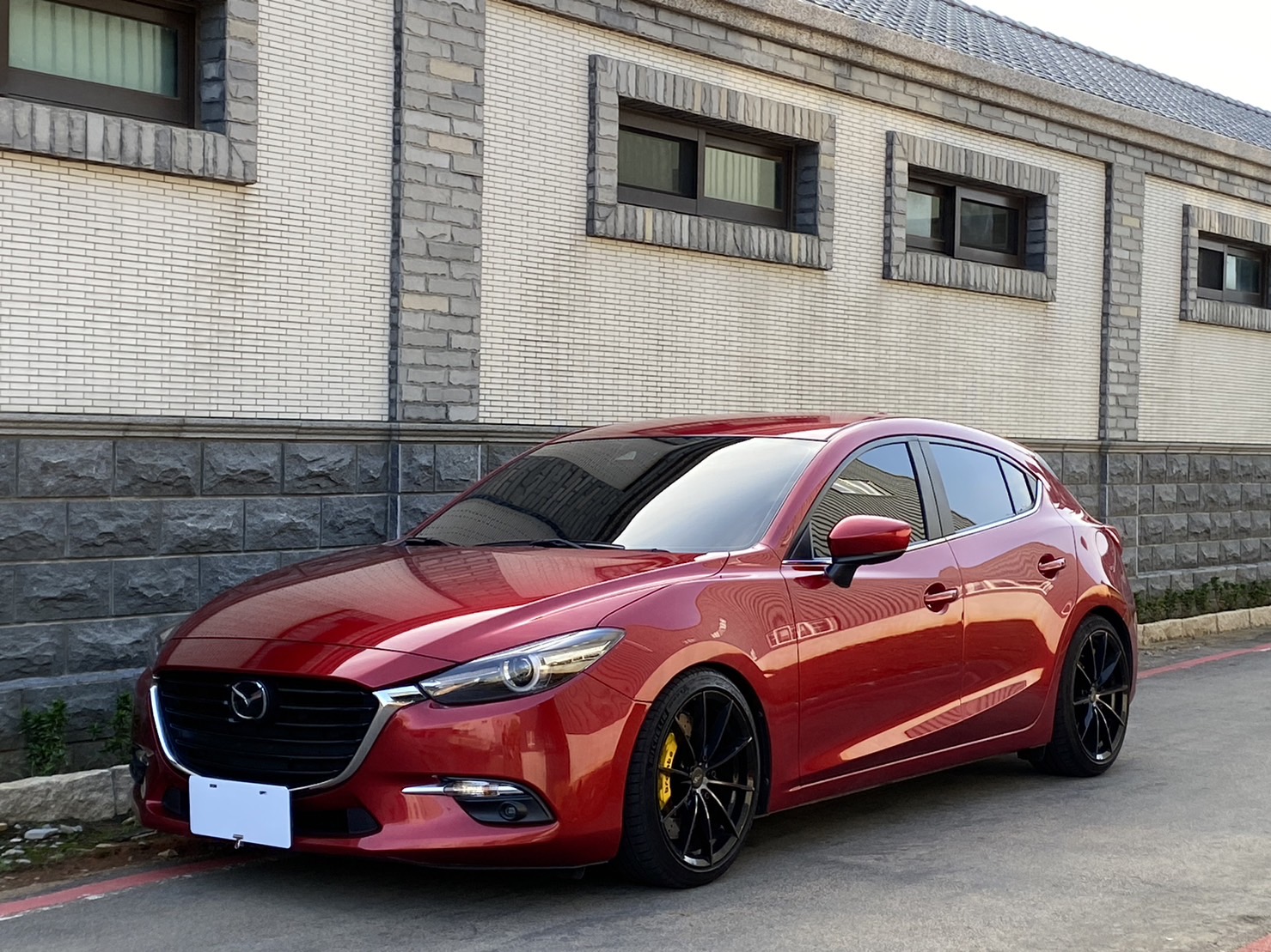 ▲銘陽國際▲ 2018年 MAZDA  魂動馬三 旗艦版 有ACC跟車系統 BOSE音響 基本改 帶你走進品味的世界//認證漂亮車  第1張相片