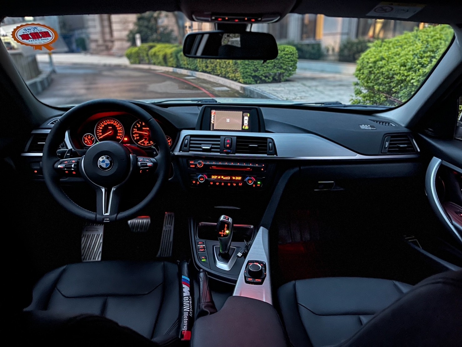 ▲銘陽國際▲ 2015年 BMW 316I M3LOOK僅跑10萬 漂亮認證車  第4張相片