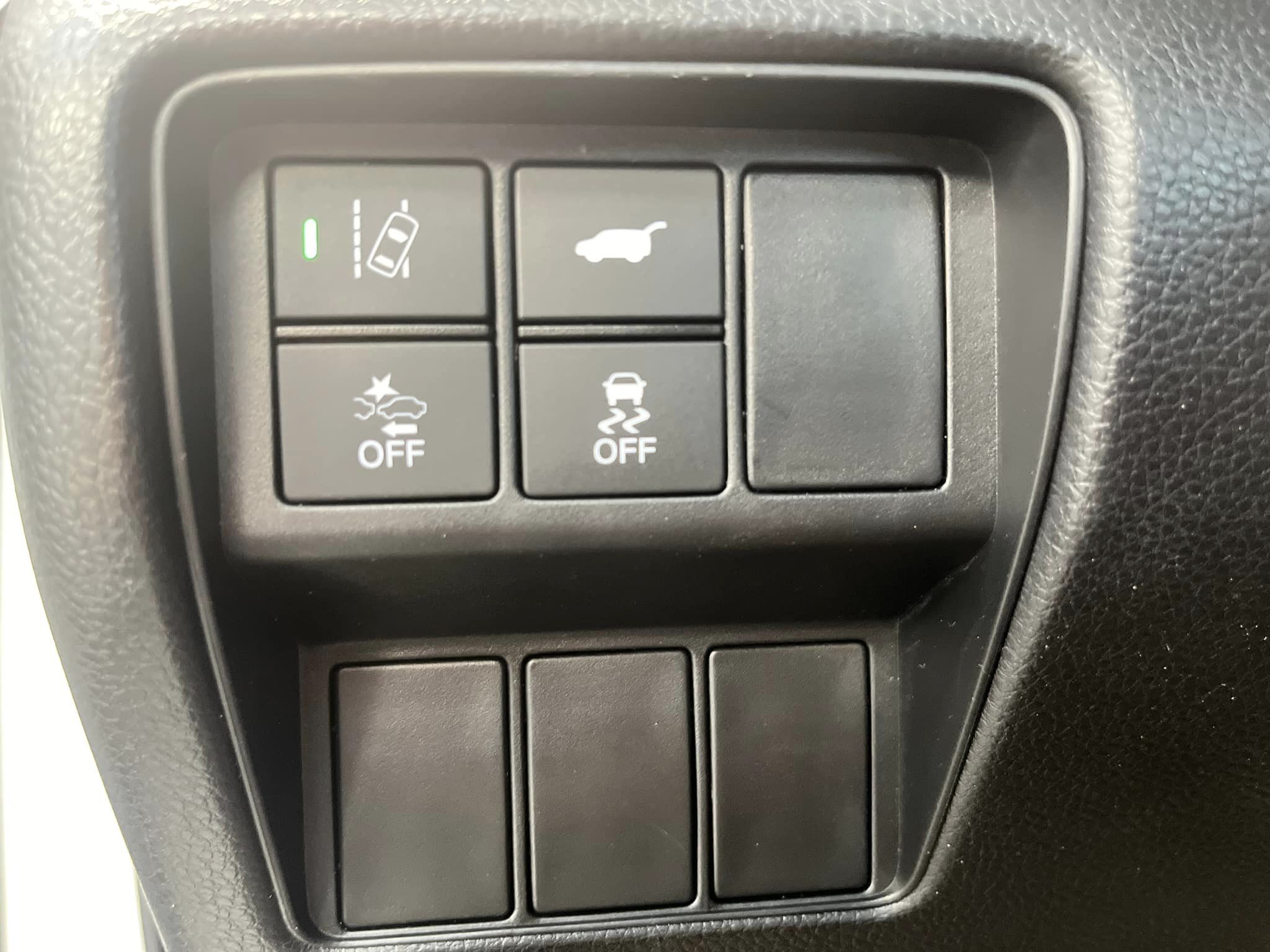▲沃克車業▲小改款5.5代 實跑7萬 ACC跟車/車道偏移/電尾門/無線充電座/CarPlay 保固中  第12張相片