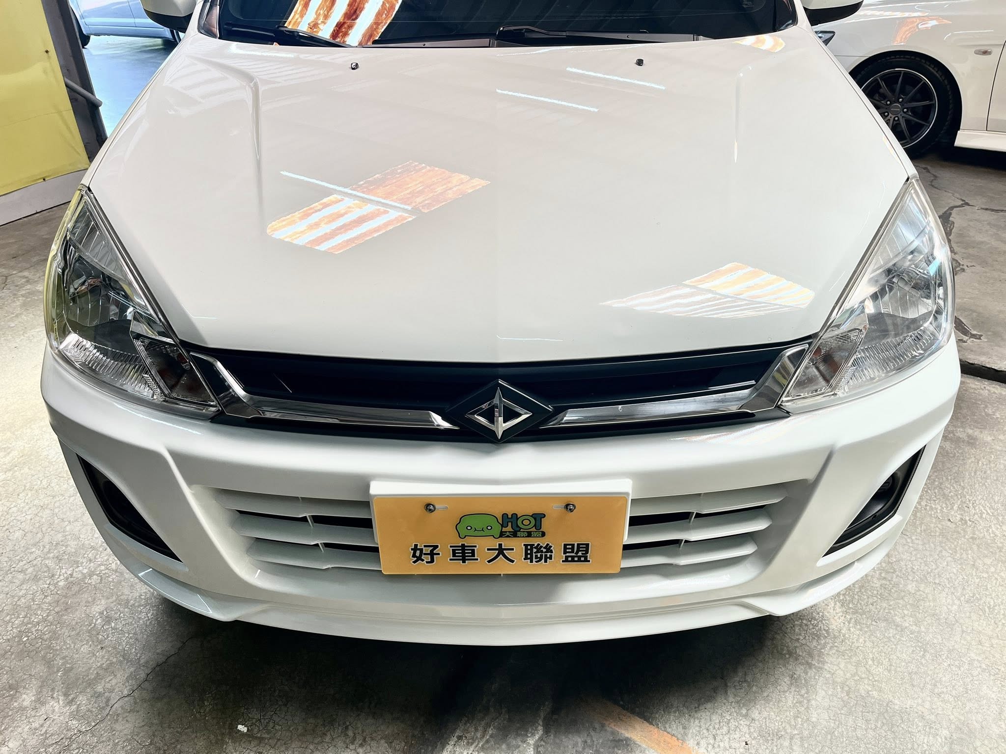 多功能商旅 工程車/夜市/商用/都適用 定速/皮椅/ECO模式/自動頭燈/倒車影像/後座出風口  第2張相片