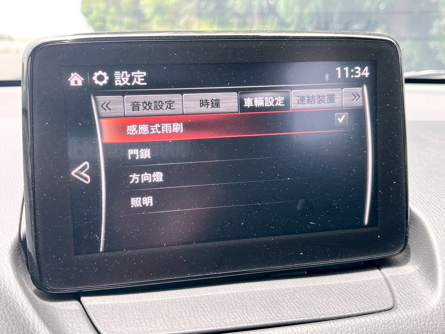 24年款 僅跑2000公里  保固中 盲點/車偏/主動剎車/無線Apple Carplay  第13張相片