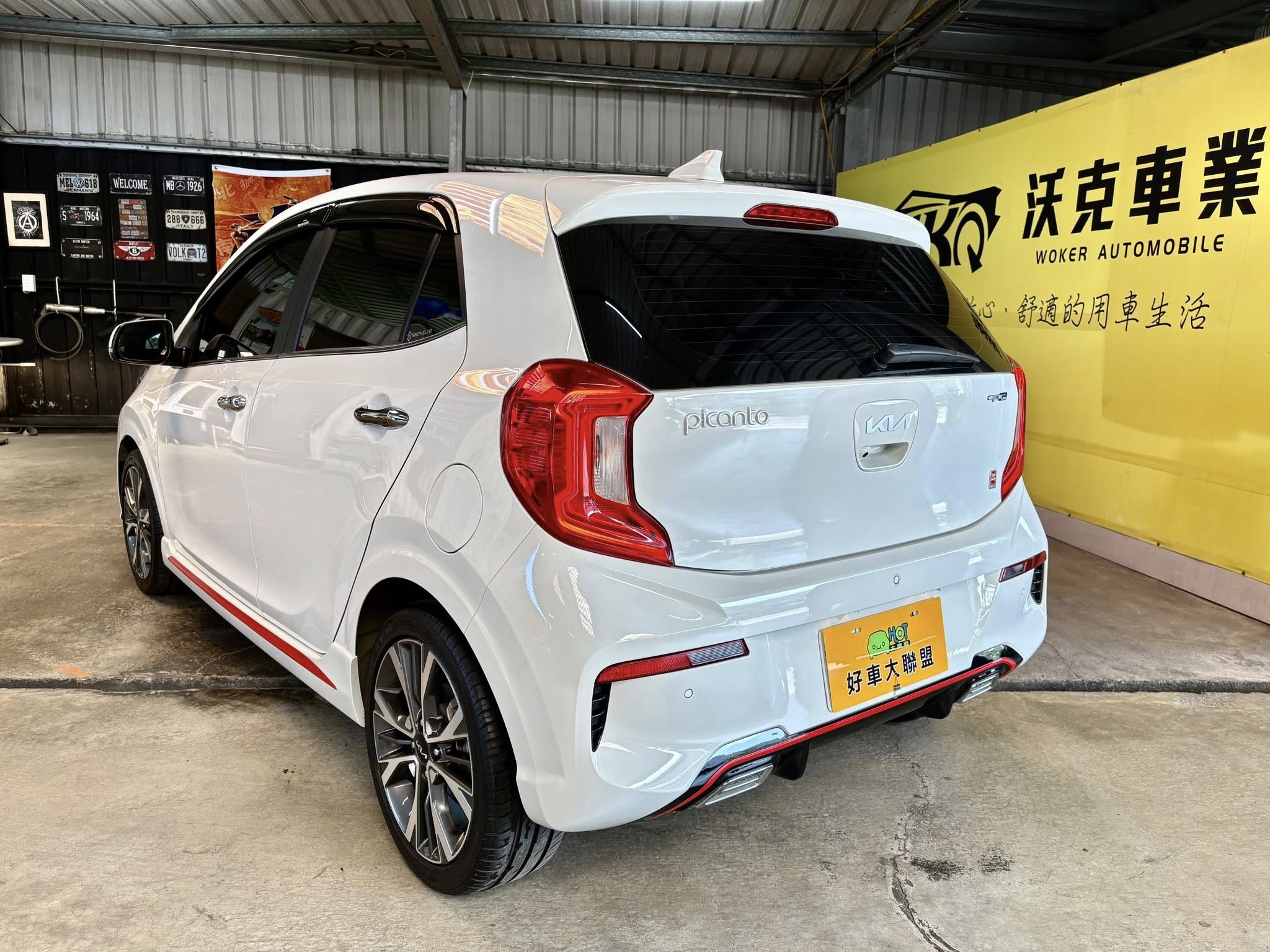 GT-Line Plus 僅跑1萬 保固中 7安/定速/車道維持/主動剎車/通風椅/免鑰匙/車門啟閉  第5張相片