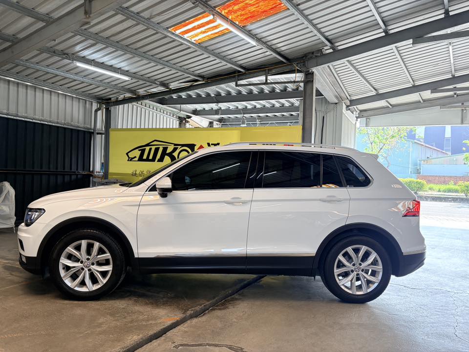 TIGUAN 高階CL版 僅跑8.7萬 原廠保養 升級360環景+安卓機+無線AppleCarPlay  第6張相片