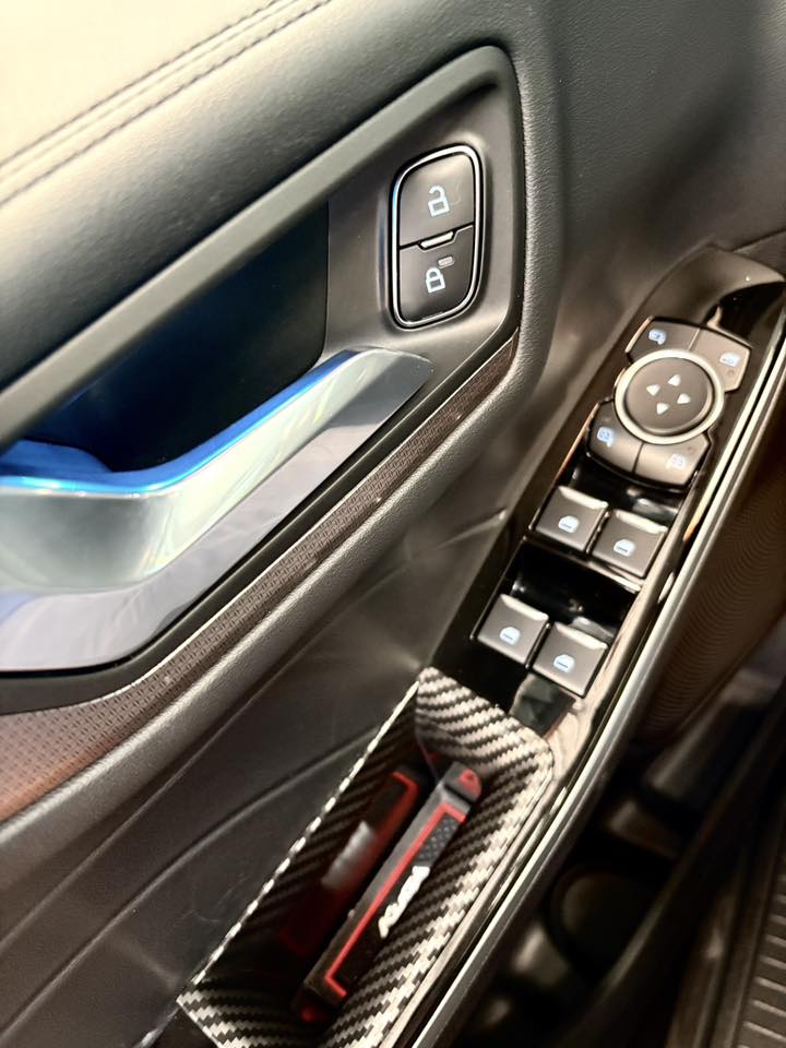 旗艦版 僅跑5.8萬 LV2駕駛輔助 C/P值高 豪華安全皆滿配  第12張相片